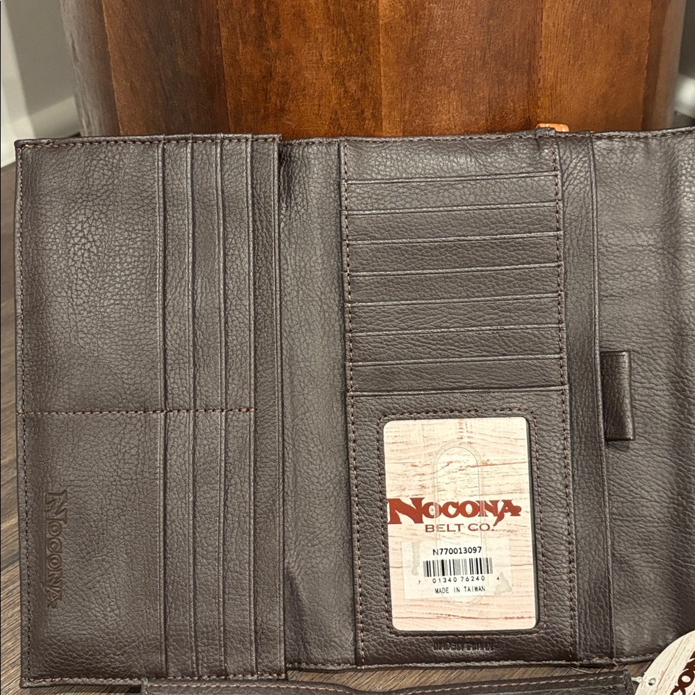Nocona Embossed Leather Cross Birdie Style Wristlet Southwest Print tri-fold - Picture 7 of 16